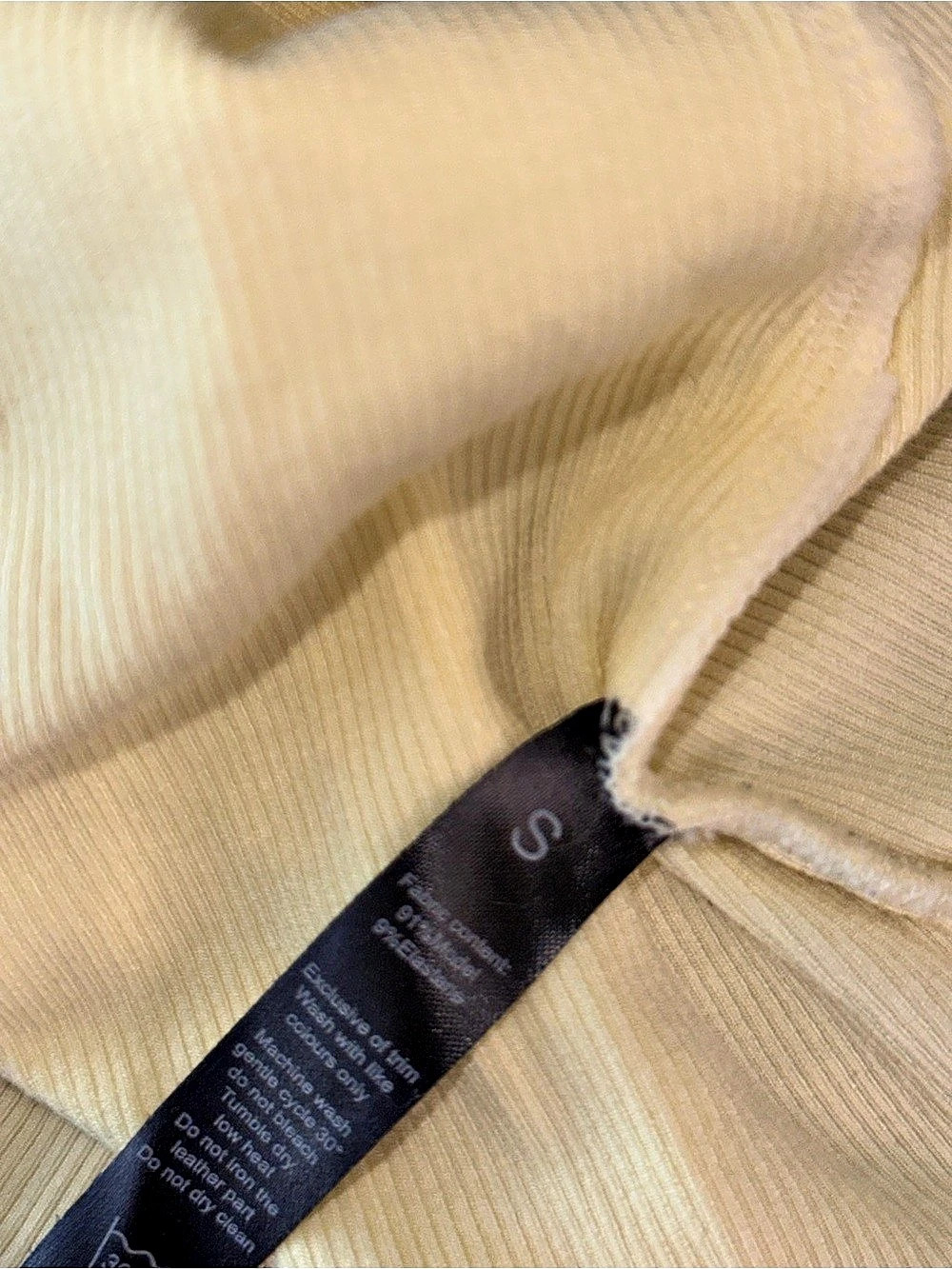 Maxi Dress Ribbed Yellow - Picture 3 of 3